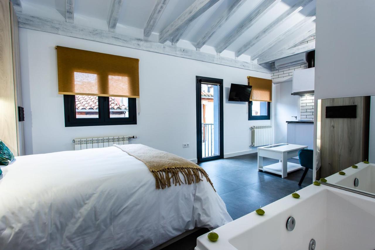 Apartamentos Hervas Suites Ngoại thất bức ảnh