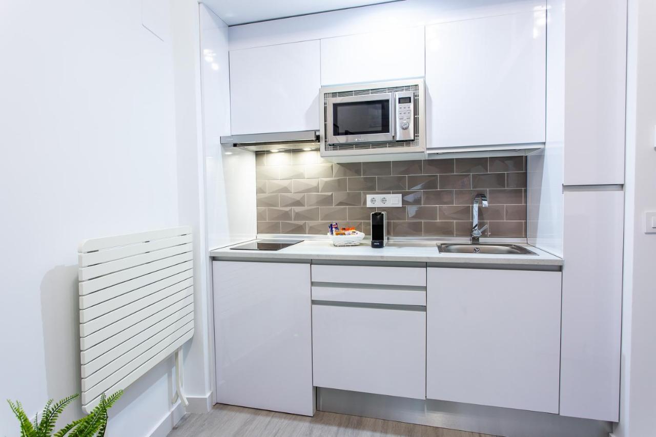 Apartamentos Hervas Suites Ngoại thất bức ảnh