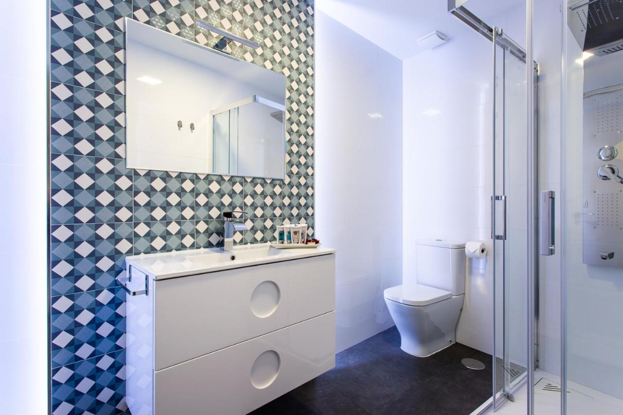 Apartamentos Hervas Suites Ngoại thất bức ảnh