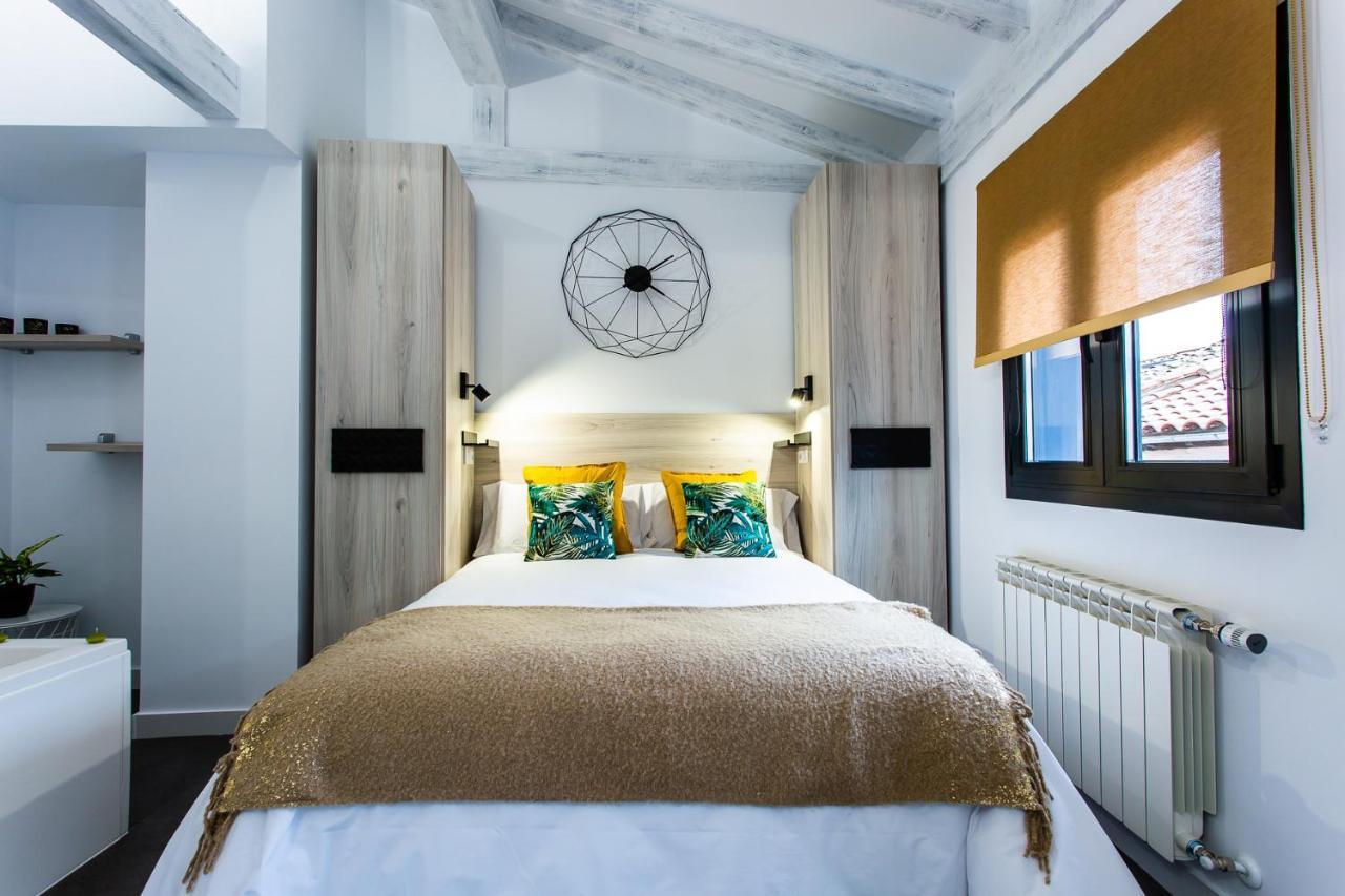 Apartamentos Hervas Suites Ngoại thất bức ảnh
