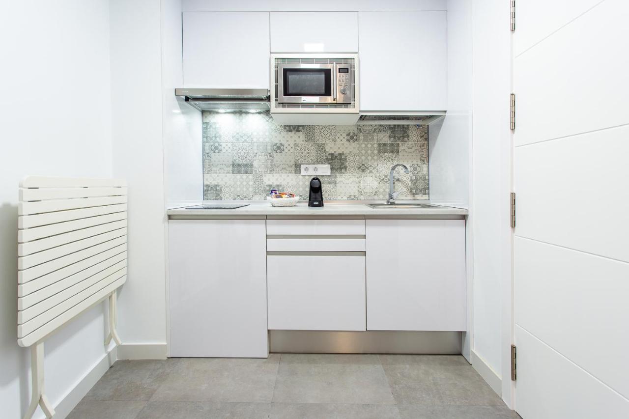 Apartamentos Hervas Suites Ngoại thất bức ảnh